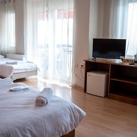 Sidera Aparthotel Ohrid Bagian luar foto