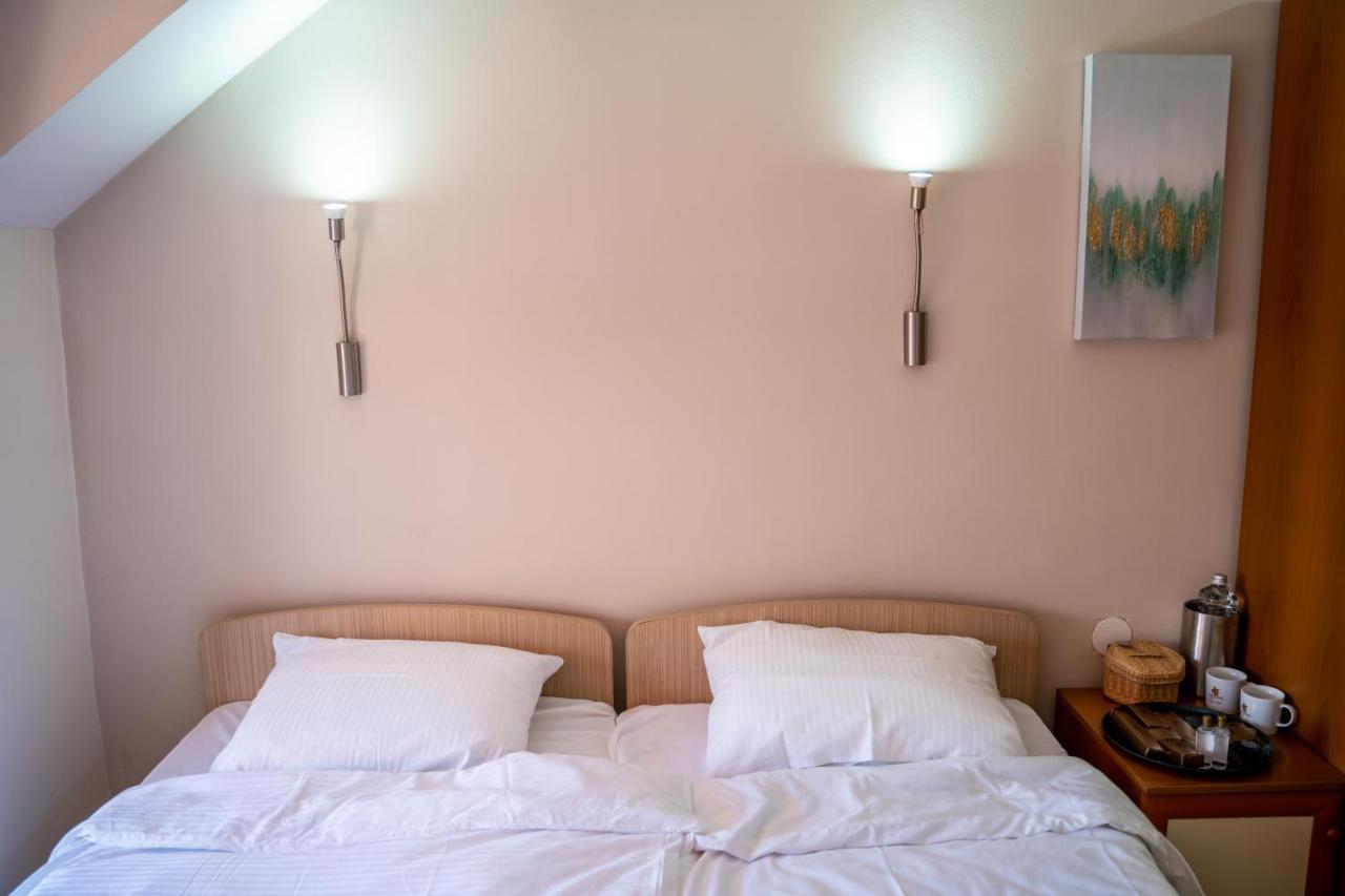 Sidera Aparthotel Ohrid Bagian luar foto