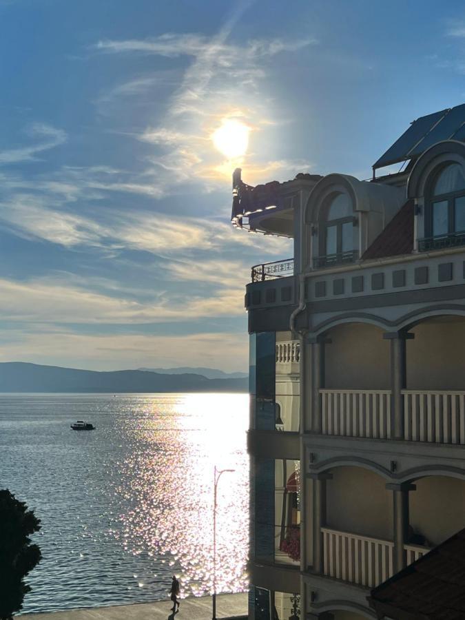 Sidera Aparthotel Ohrid Bagian luar foto